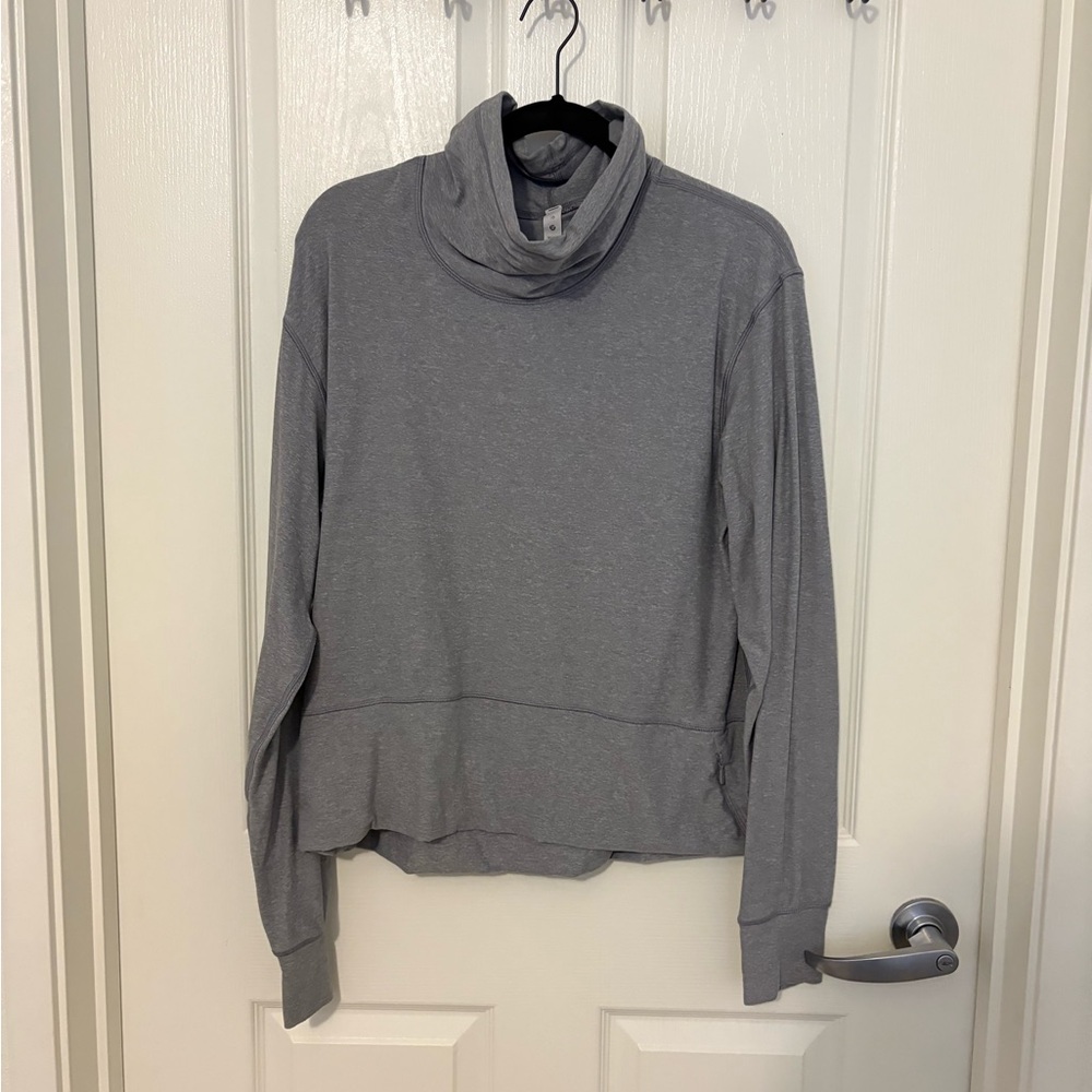 Lululemon Ready to Nulu Cropped Hoodie